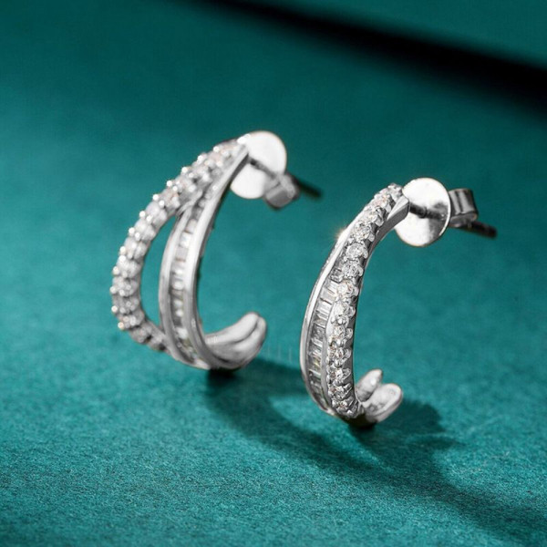 Серьги-гвоздики капли со стразами CJ03922