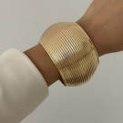 Браслет жесткий широкий с горизонтальным рифлением CJT25604