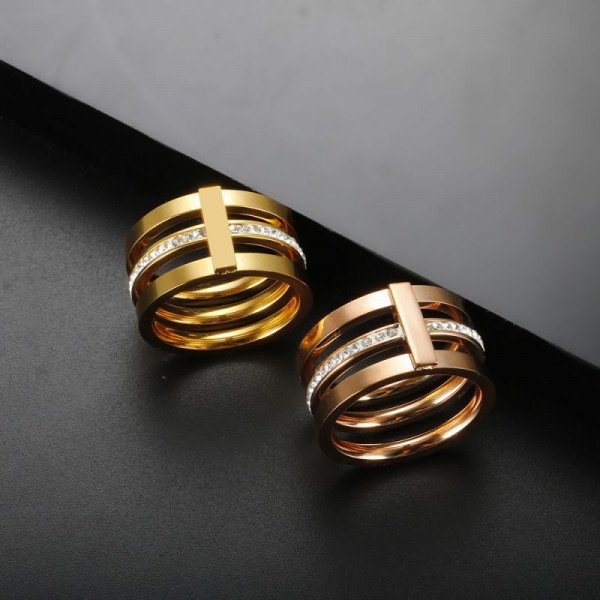 Широкое многослойное кольцо из стали CJP50278