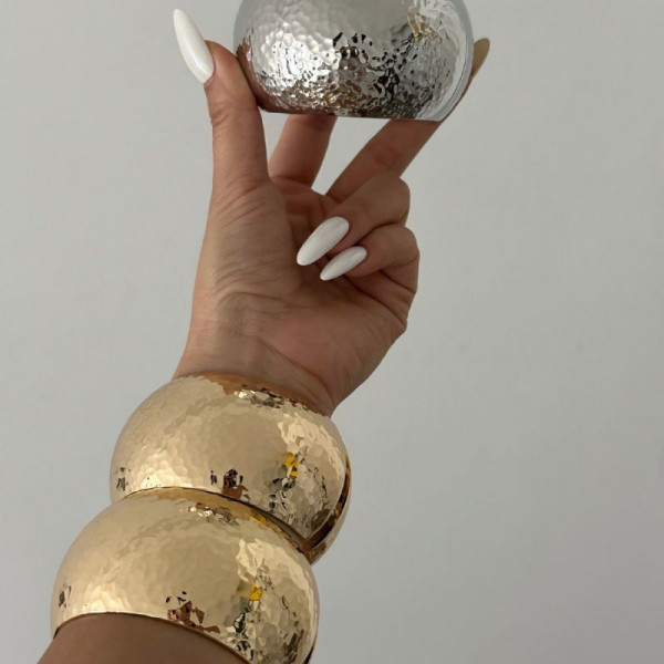 Жесткий браслет CJT25606