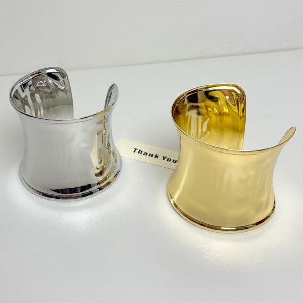 Жесткий браслет CJL26465