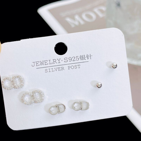 Ювелирный комплект серег CJG38567