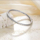 Браслет жесткий с фактурной алмазной гранью CJN81730