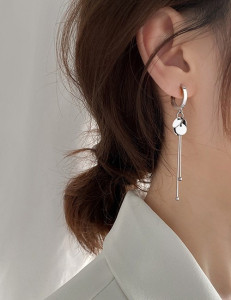 Серьги-подвески с геометрическим элементом на цепочке L12939