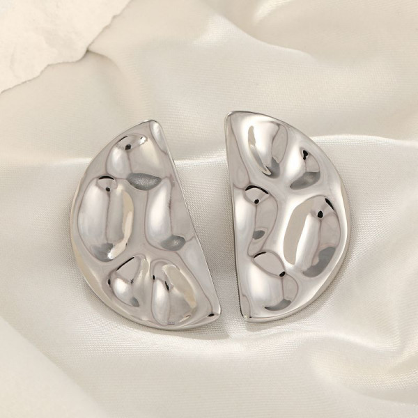 Серебристые серьги-пусеты Полукруги CJH27469