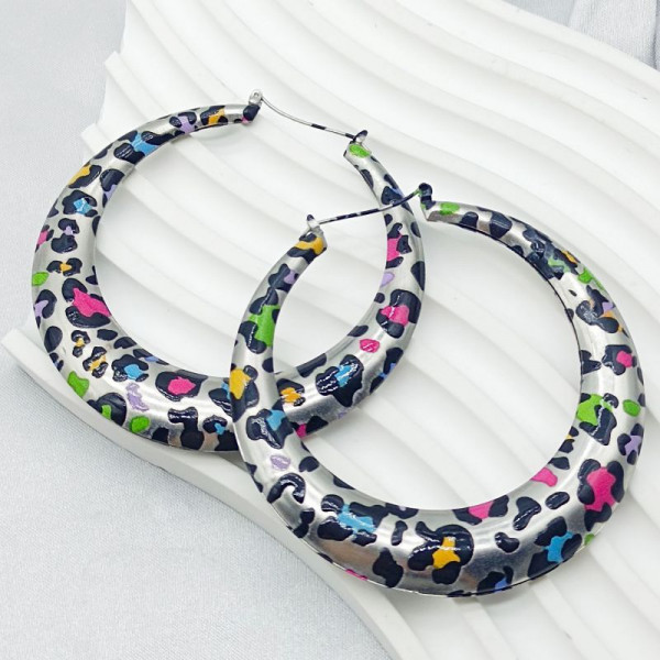 Крупные серьги-конго с ярким леопардовым принтом CJL85068