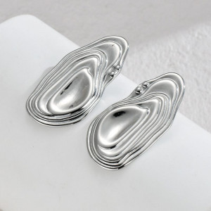 Серебристые серьги-пусеты Жидкий металл CJH59602