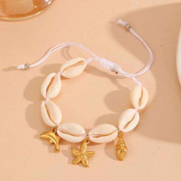 Браслет в морском стиле из ракушек с подвесками CJM52750