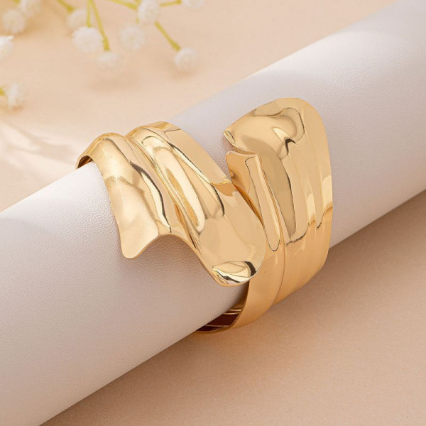 Жесткий браслет CJM14364