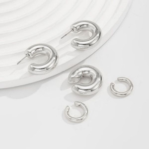 Набор массивных серебристых серег полуколец и каффов CJL61220