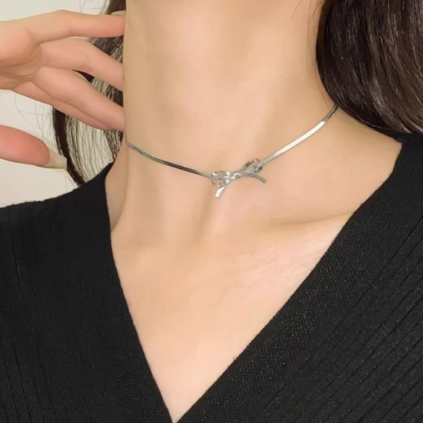 Колье из стали CJC93132