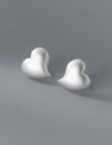 Матовые серьги-пусеты «Сердца» L80593