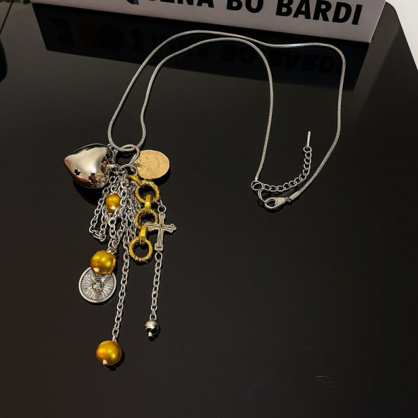 Многослойная длинная цепочка с россыпью талисманов 1J11654CJJ