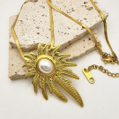 Золотистая цепочка с солнцем и жемчугом CJN45287
