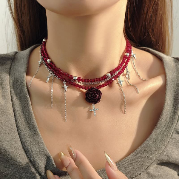 Многослойное колье из текстильных нитей и жемчуга 1J11655CJJ