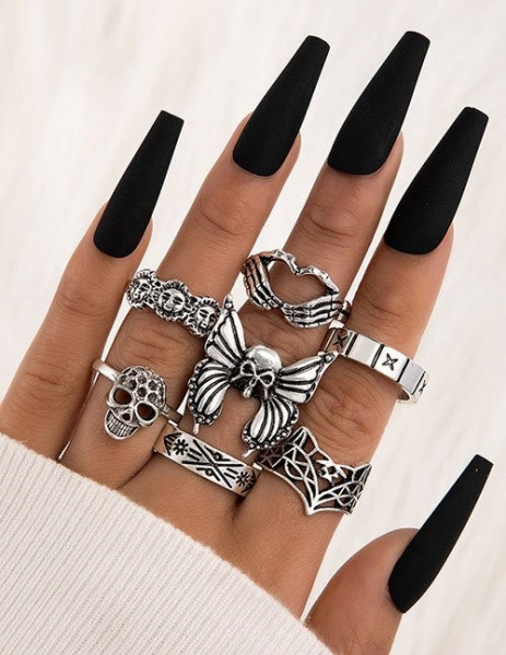 Серебристый набор массивных колец с черепами и бабочкой Z29029