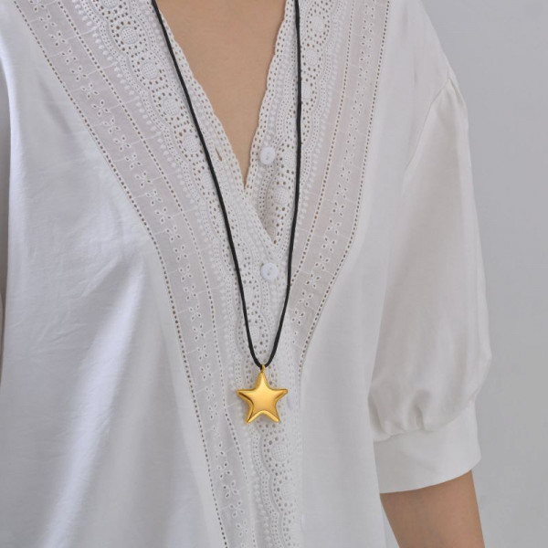 Золотистая цепочка с крупной ракушкой CJM23159