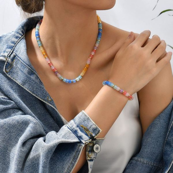 Многоцветные бусы из бисера с плавным градиентом CJL50221