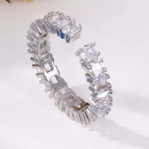 Ювелирное кольцо CJJ22162