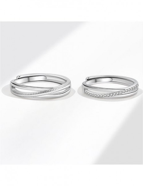 Двойное кольцо с перекрещенными дорожками камней M19157