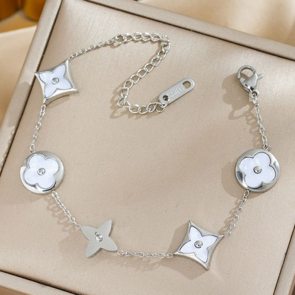 Браслет-цепочка с четырехлистниками и перламутром 1J12160CJJ