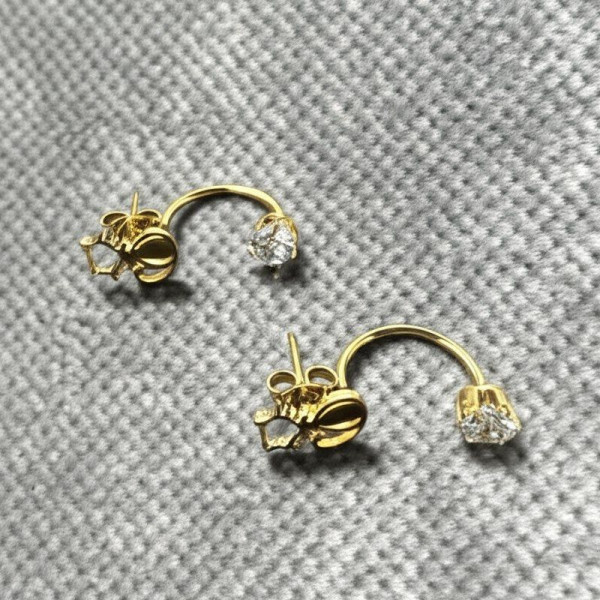 Золотистые серьги-джекеты из стали с ажурными бабочками и камнями 1J10368CJJ