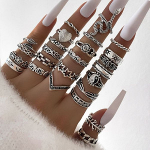 Сет серебристых колец в этническом стиле CJL14182