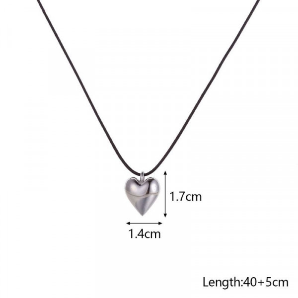 Цепочка или шнурок с объемным сердцем CJL22555