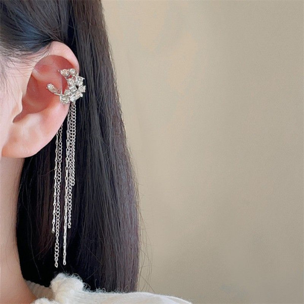 Кафф с кристаллами и длинными цепочками 1DNS11119CJJ