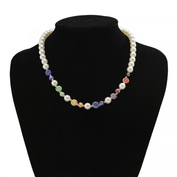 Короткие бусы из мультиколорного бисера с жемчужными вставками CJJ14870