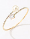 Браслет жесткий разомкнутый с жемчугом и кристаллом Z34376