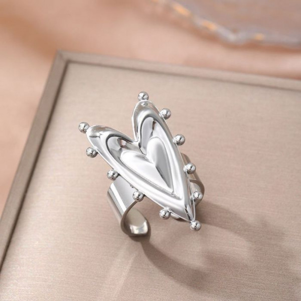 Фаланговое стальное кольцо в форме морской звезды CJM32760