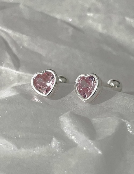 Милые серьги-пусеты розовые сердца Z17380