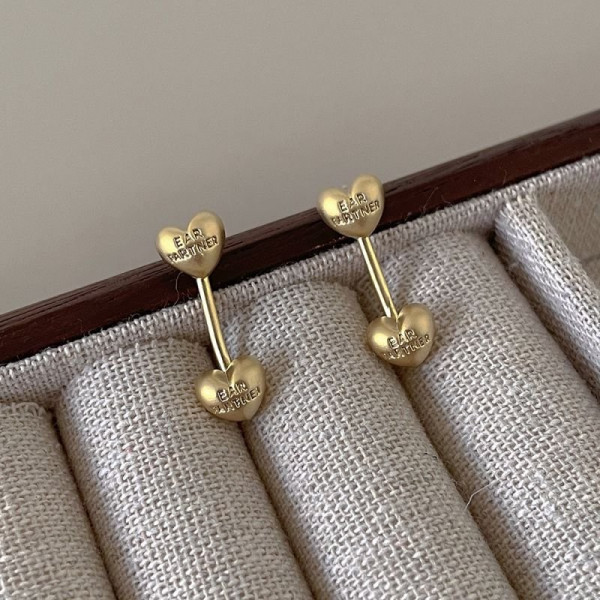 Серьги-штанги Двойные сердца золотистые CJC66303