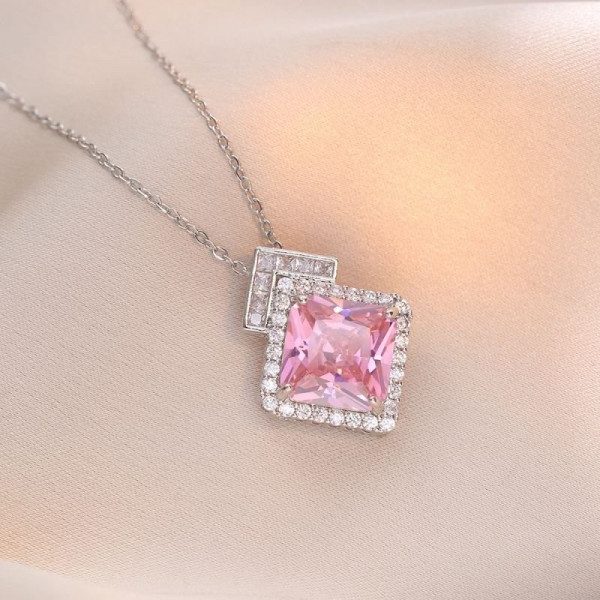 Колье из стали CJC64446