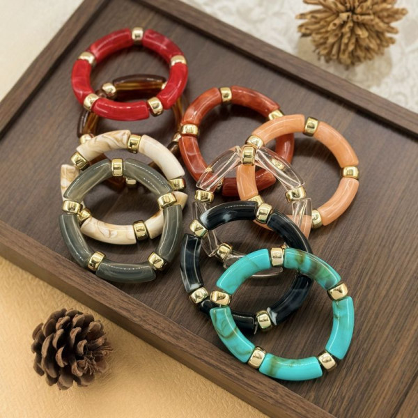 Жесткий браслет CJP93764