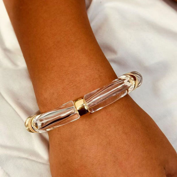 Жесткий браслет CJP93764