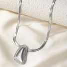 Серебристая цепочка с абстрактным кулоном CJM03771