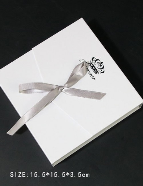 Коробка (15*15*3,5см) Z62779