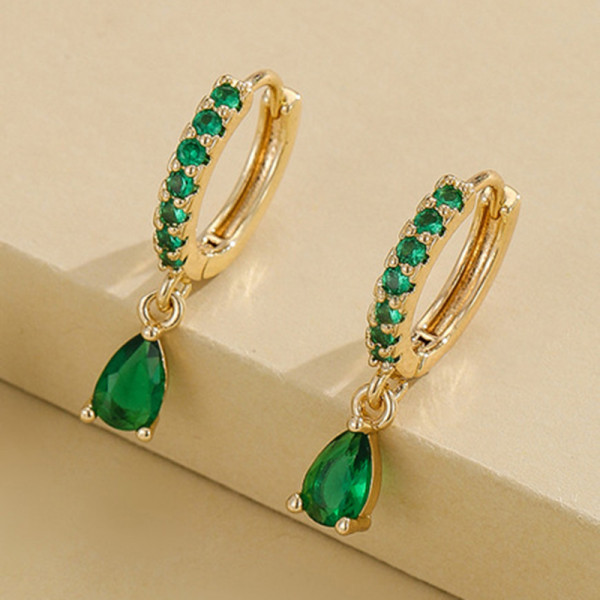 Серьги-кольца с изумрудными вставками CJR59580