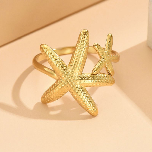 Кольцо с крупной морской звездой и золотым покрытием 1J12032CJJ