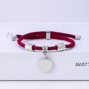 Браслет шнурок с серебристыми бусинами и подвеской-сердцем CJT17894