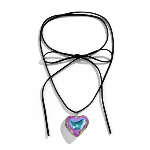 Длинная цепочка на шнурке с глянцевым черным сердцем N78508
