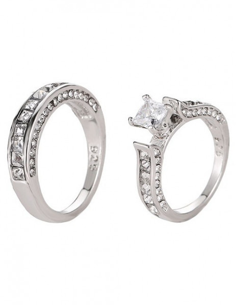 Двойное серебристое кольцо с квадратным камнем U85294