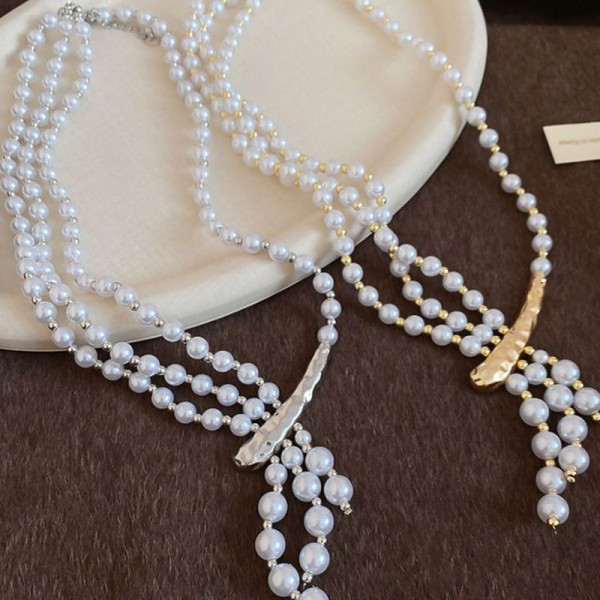 Длинный жемчужный лариат с золотистой вставкой-фиксатором CJT18997