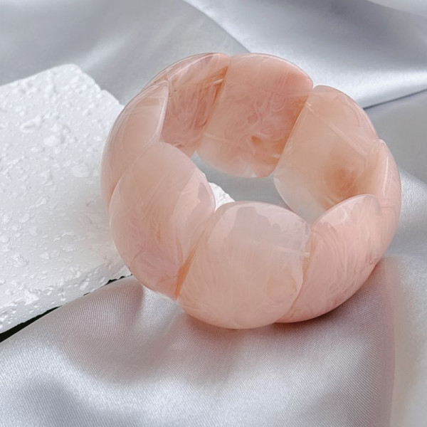 Браслет жесткий литой с фактурой сегментов CJR57306