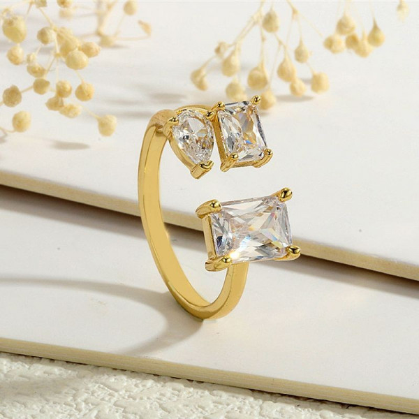 Ювелирное кольцо CJG67886