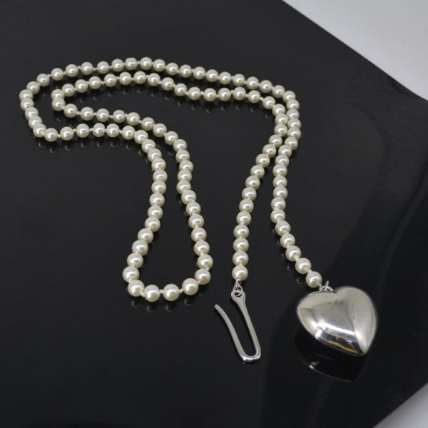 Длинный жемчужный сотуар с кулоном-сердцем DNS11148CJJ
