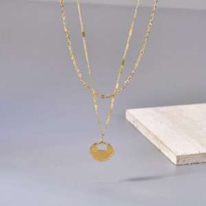 Двойное золотистое колье с круглым медальоном CJL14393