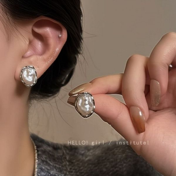 Массивные серьги-пусеты «барочный жемчуг» в серебре 1J11912CJJ